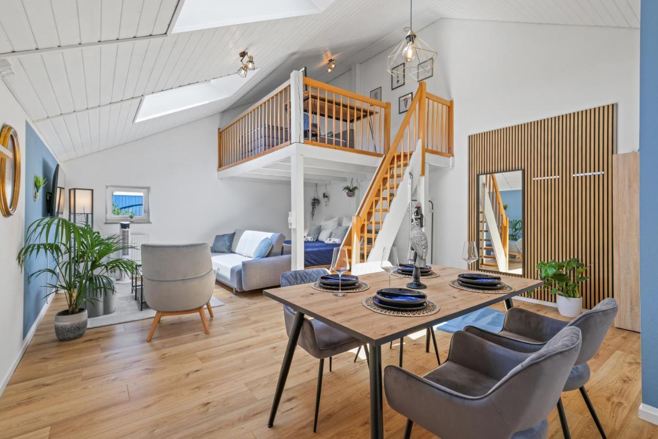 Apart21 - Blue - Maisonette - Netflix - Parking - Near Audi 因戈尔施塔特 外观 照片